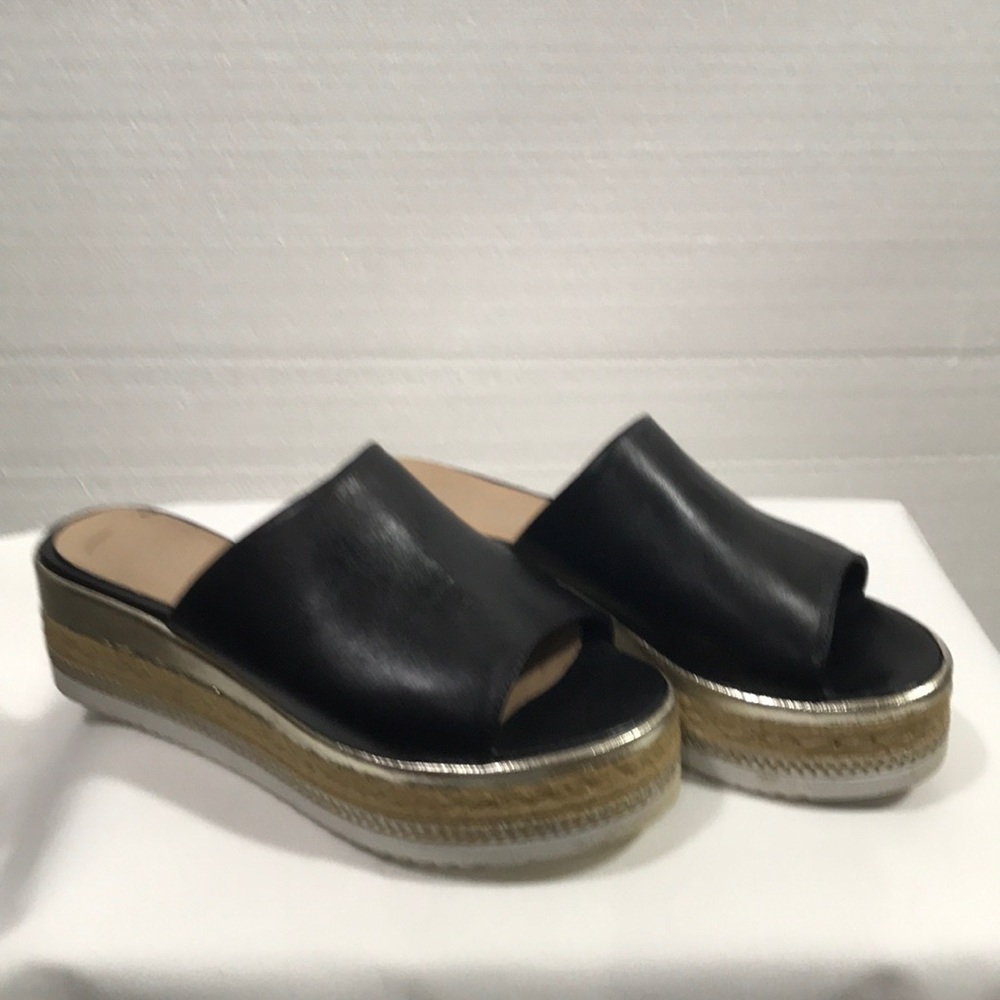 Leather black platform slides
